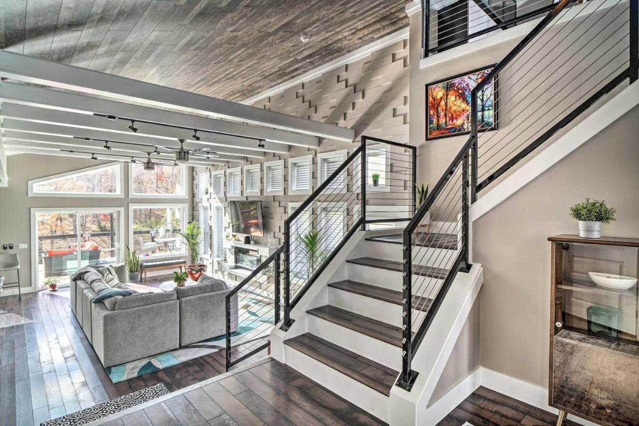 Spacious Sevierville Home With Hot Tub! エクステリア 写真