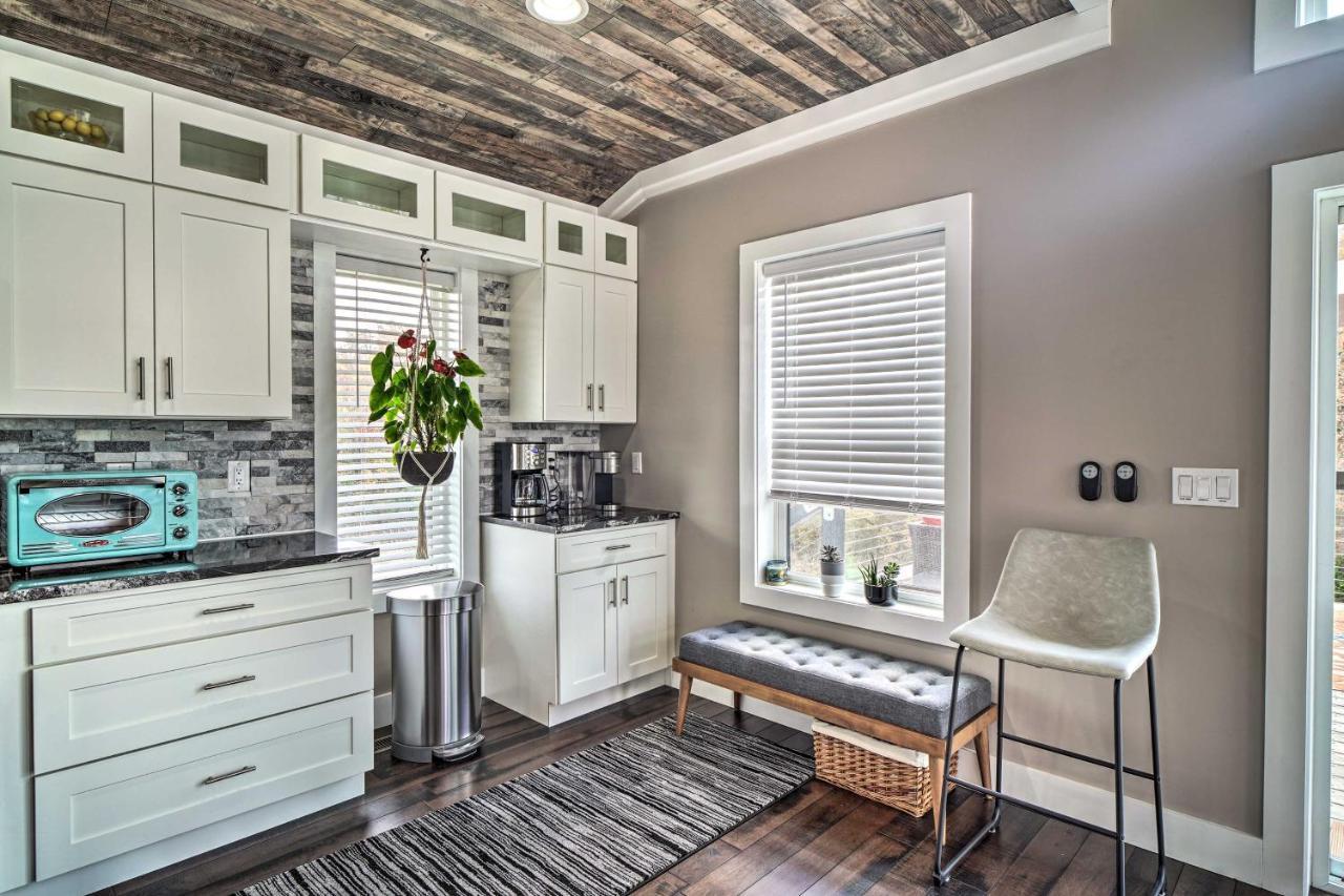 Spacious Sevierville Home With Hot Tub! エクステリア 写真